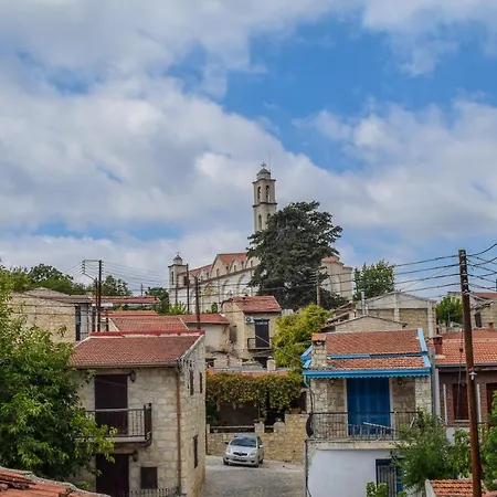Myrias بيت للعطل *