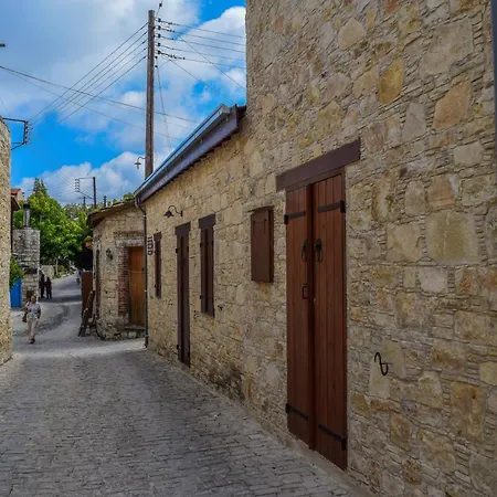 Myrias Holiday home Lofou